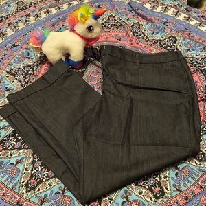 💙💙 NWOT NY&C capris